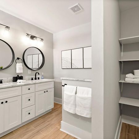Large Modern Home Centrally Located With Hot Tub AtlantaAtlanta  Kültér fotó