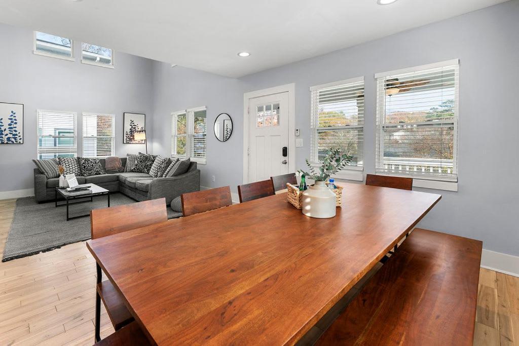 Large Modern Home Centrally Located With Hot Tub AtlantaAtlanta  Kültér fotó